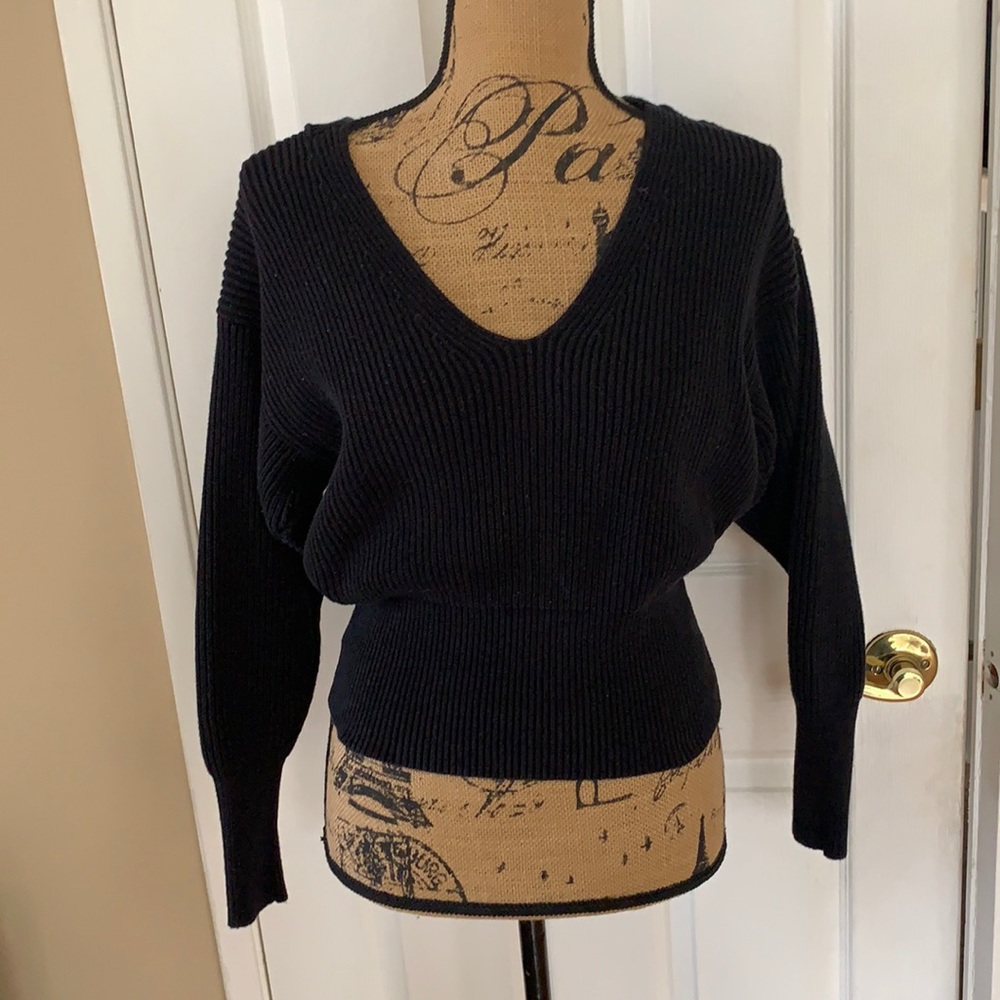 Free People Black Knit crop vneck Sweater XS